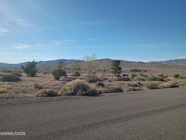 4505 Shirlee Avenue, Silver Springs, NV 89429