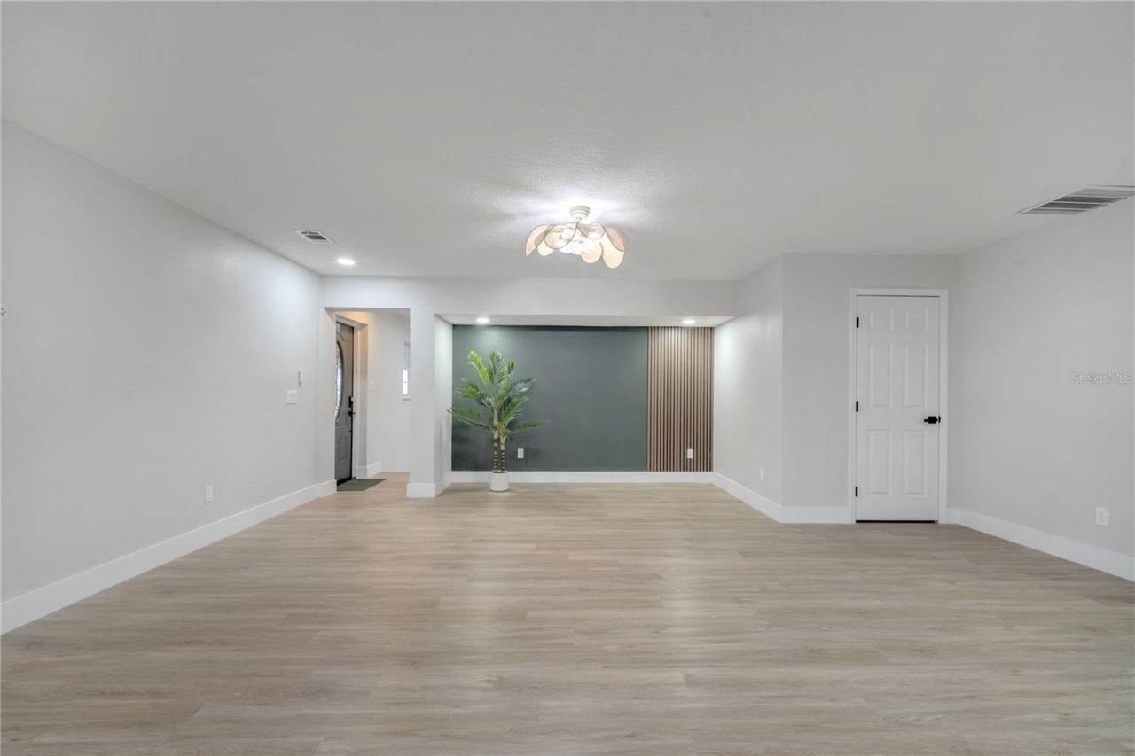 7043 Carlene Drive , Orlando, FL 32835 Photo