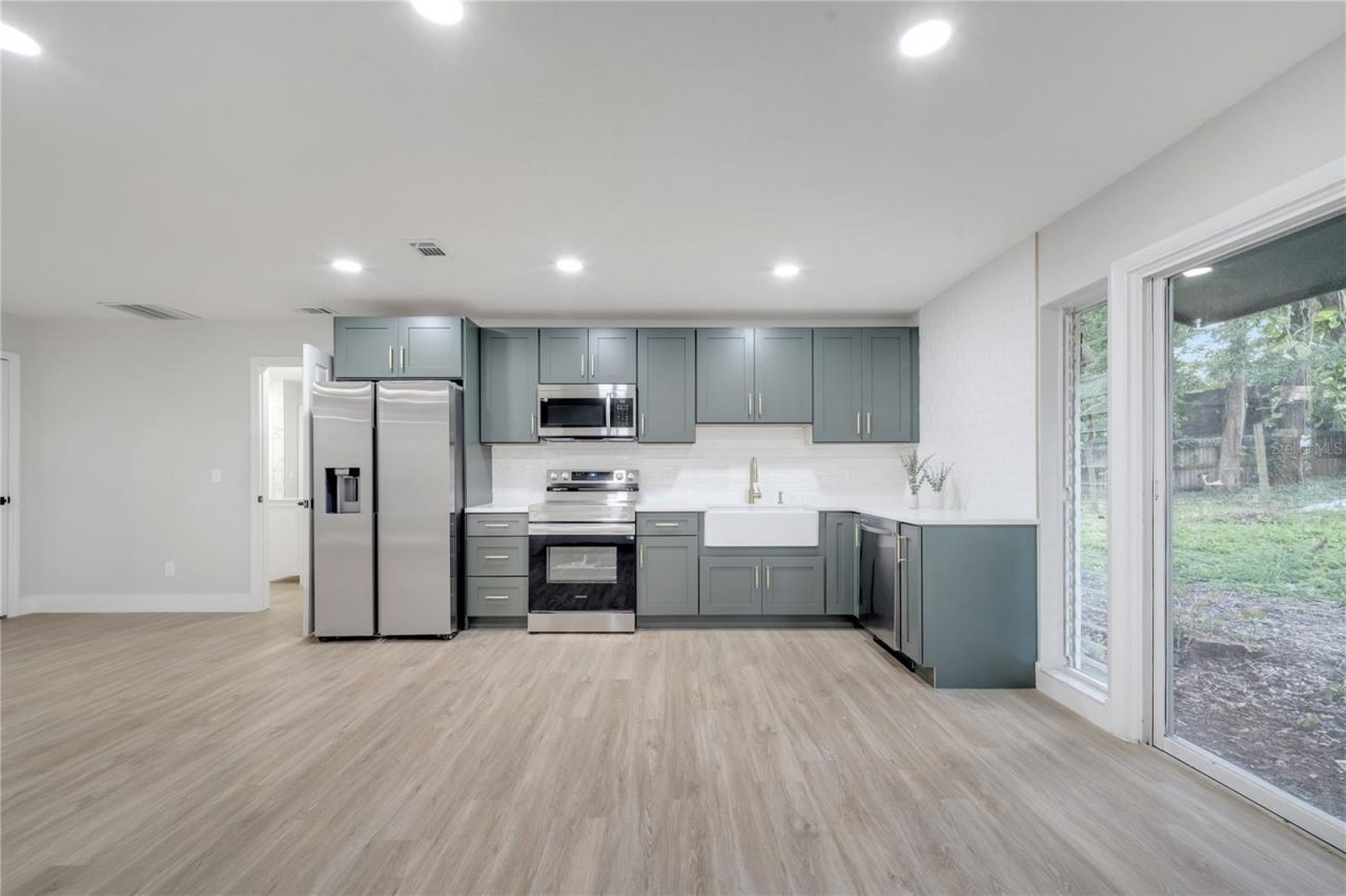 7043 Carlene Drive , Orlando, FL 32835 Photo