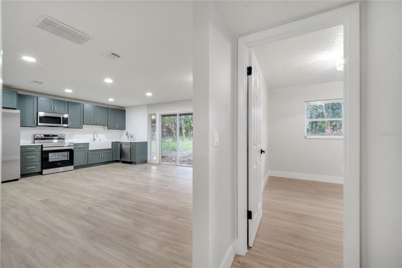 7043 Carlene Drive , Orlando, FL 32835 Photo