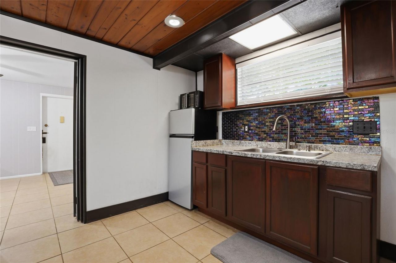 3825 Old Bradenton Road, Sarasota, FL 34234 Photo