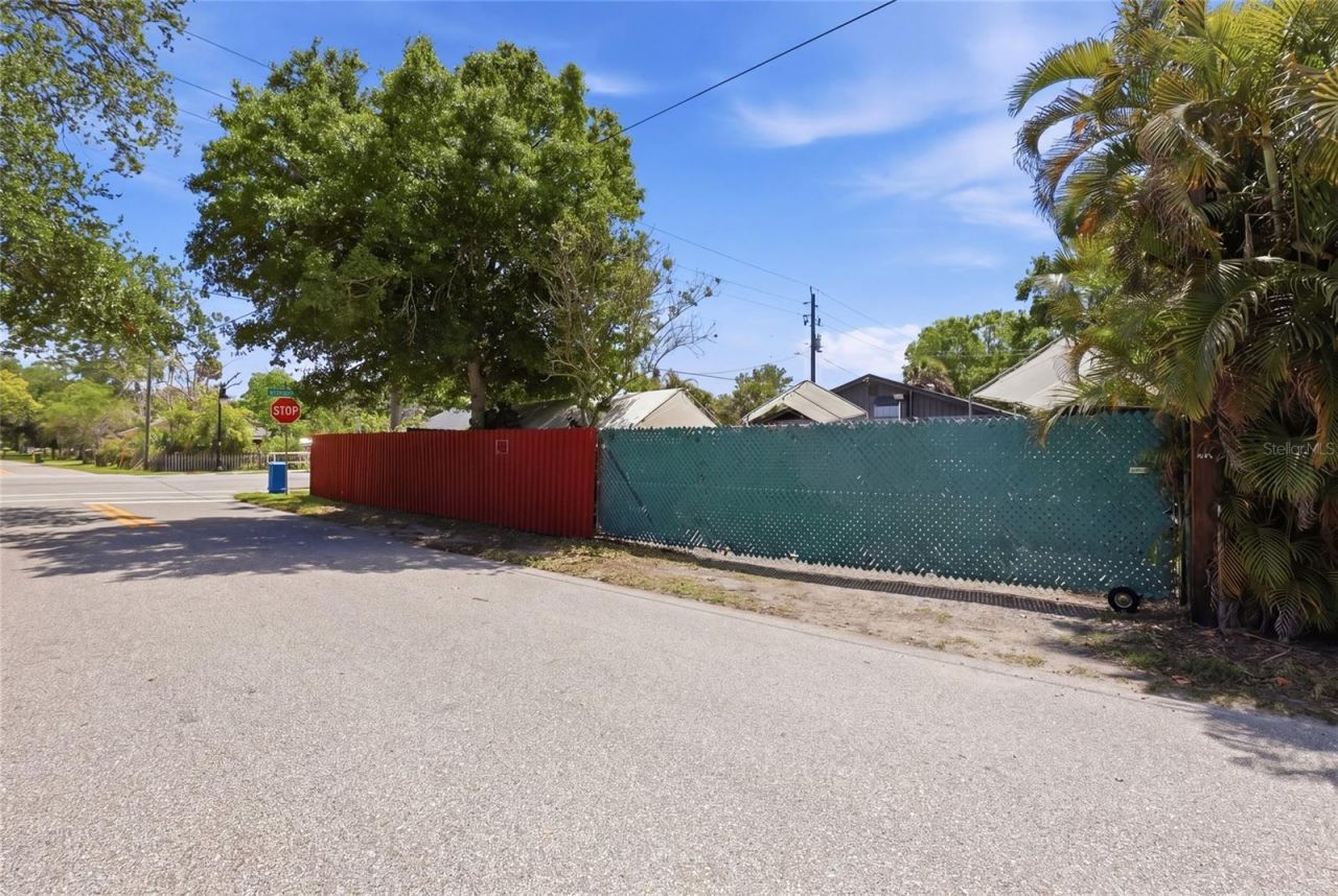 3825 Old Bradenton Road, Sarasota, FL 34234 Photo