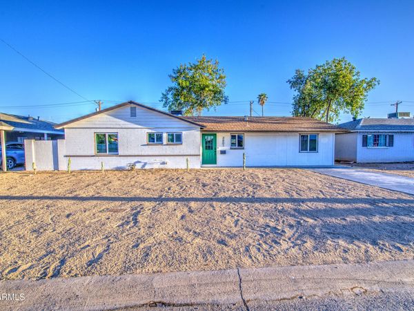 3801 W MONTEBELLO Avenue, Phoenix, AZ 85019