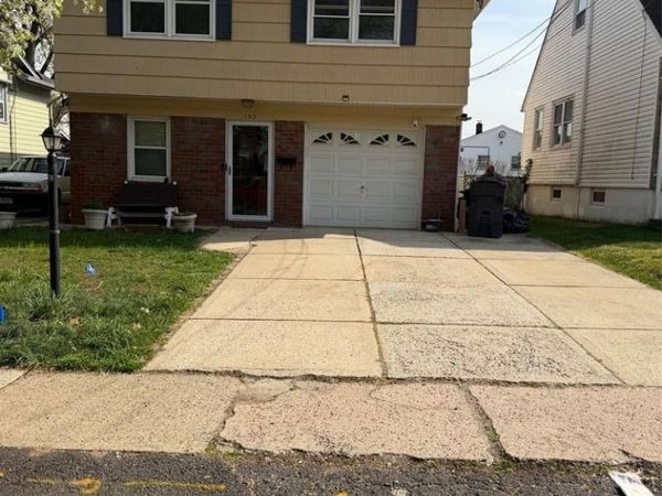 102 Harcourt Avenue, BERGENFIELD, NJ 07621