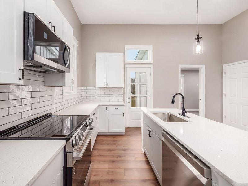 6439 Oharra Street, Galloway, OH 43119 Photo 14