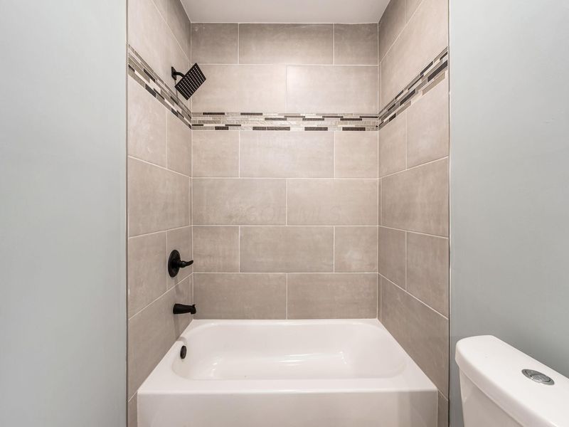 6439 Oharra Street, Galloway, OH 43119 Photo 26