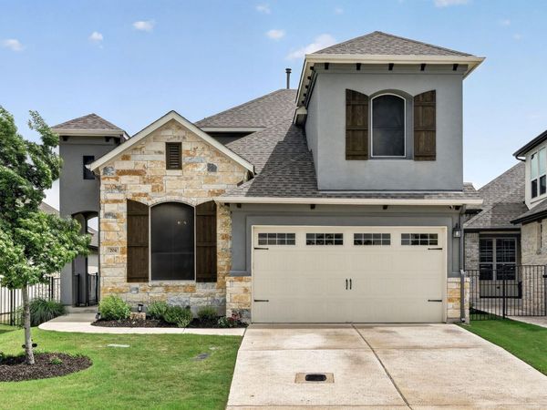 704 Faith DR , Liberty Hill, TX 78642