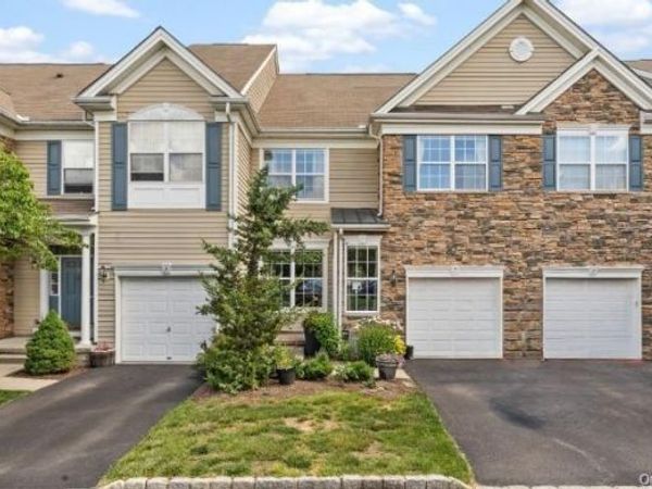 5 Case Court , Monroe, NY 10950