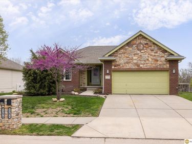 13478 Camden Avenue , Omaha, NE 68164