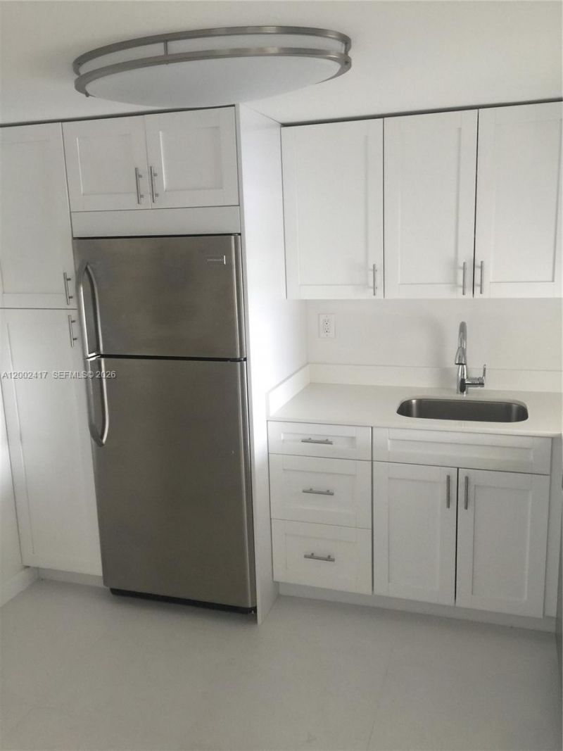 6900 Bay Dr, Unit 5A, Miami Beach, FL 33141 Photo