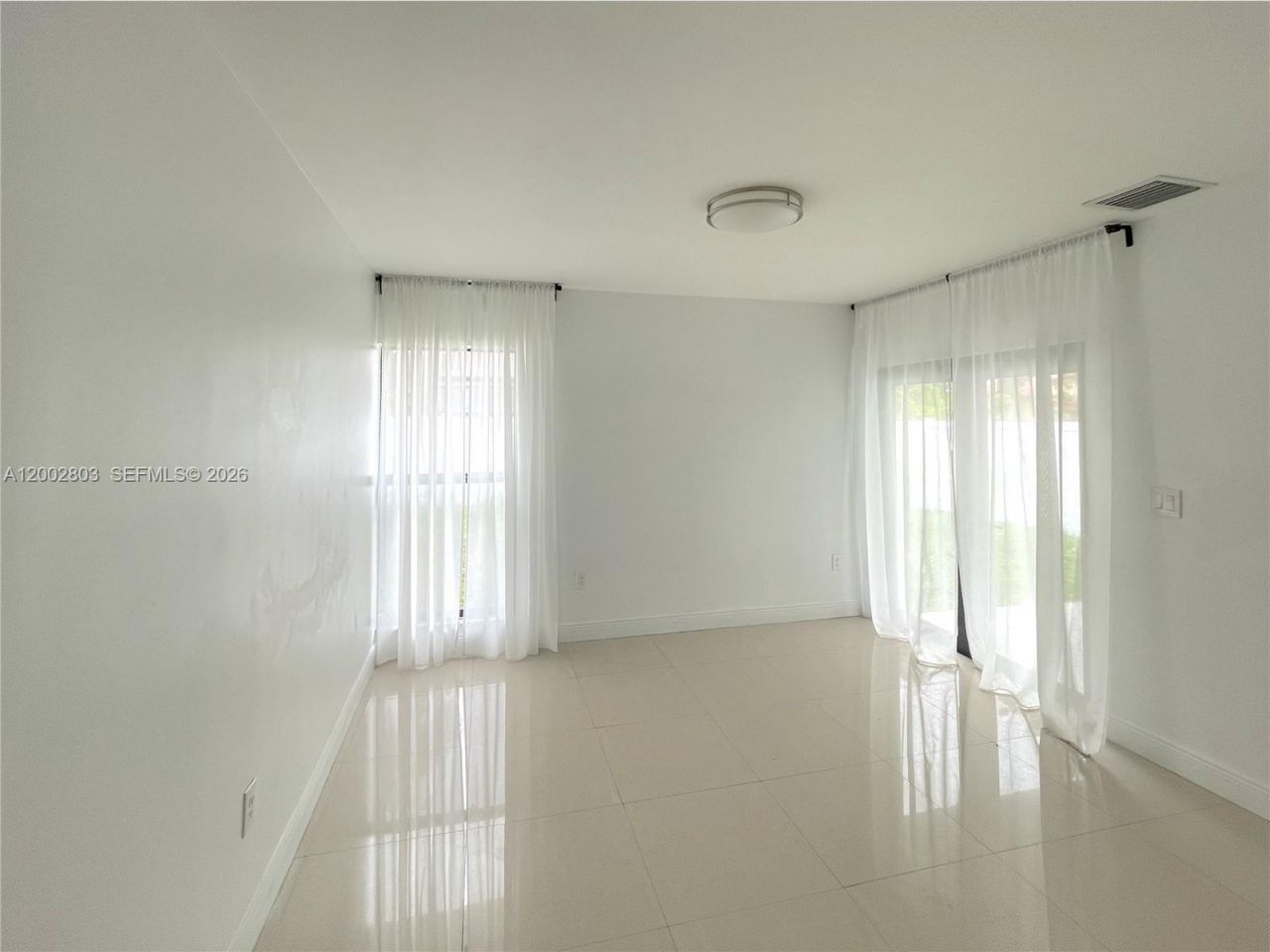 Please Call For Address, Miami, FL 33174 Photo