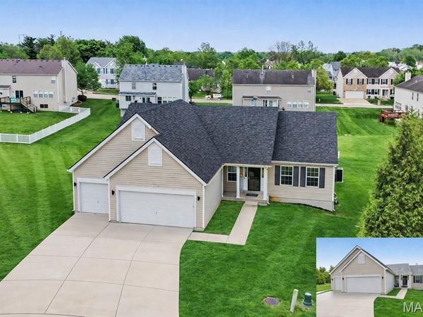 1347 Harting Drive , Florissant, MO 63031