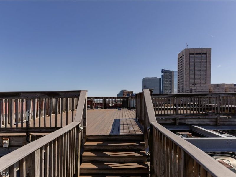 1133 W 9th Street, Unit 112, Cleveland, OH 44113 Photo 18
