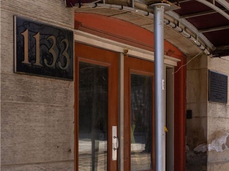 1133 W 9th Street, Unit 112, Cleveland, OH 44113 Photo 2