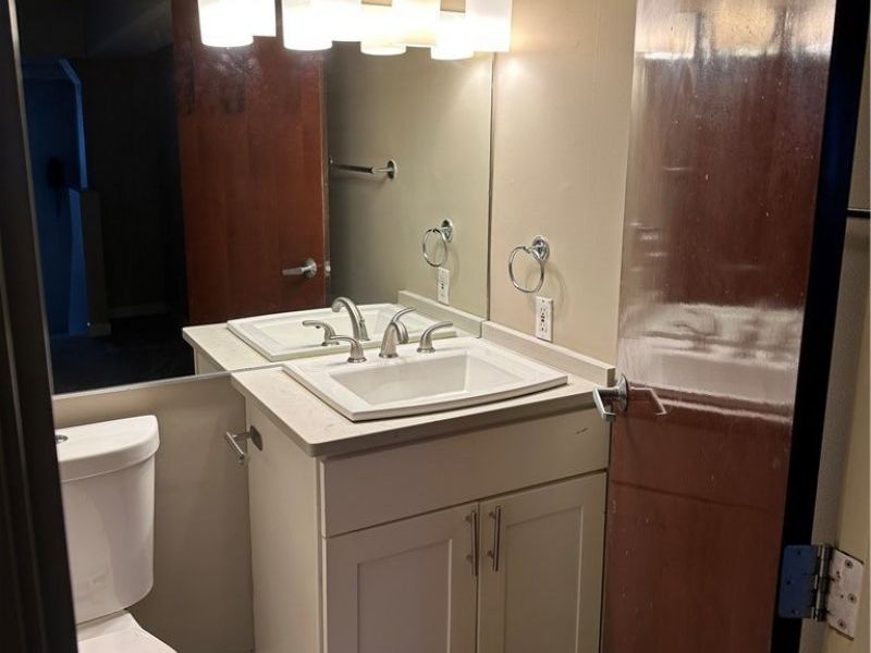 1133 W 9th Street, Unit 112, Cleveland, OH 44113 Photo 21