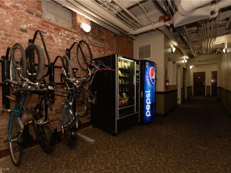 1133 W 9th Street, Unit 112, Cleveland, OH 44113 Photo 26