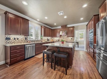 433 Rockcliff Ct, Roseville, CA 95747 Photo