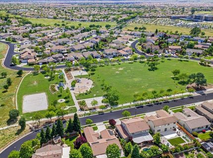 433 Rockcliff Ct, Roseville, CA 95747 Photo