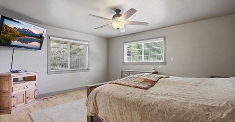 1340 Honor Oak Ln, Yuba City, CA 95993 Photo