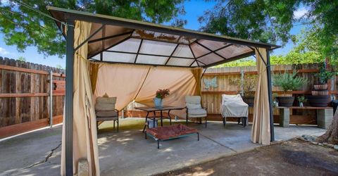 1340 Honor Oak Ln, Yuba City, CA 95993 Photo