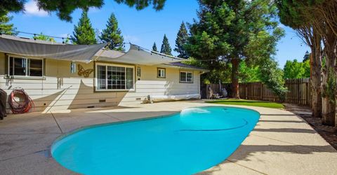 1340 Honor Oak Ln, Yuba City, CA 95993 Photo