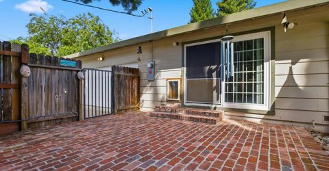 1340 Honor Oak Ln, Yuba City, CA 95993 Photo