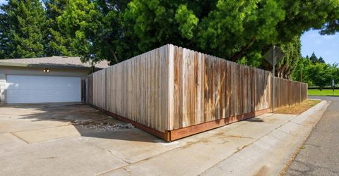 1340 Honor Oak Ln, Yuba City, CA 95993 Photo