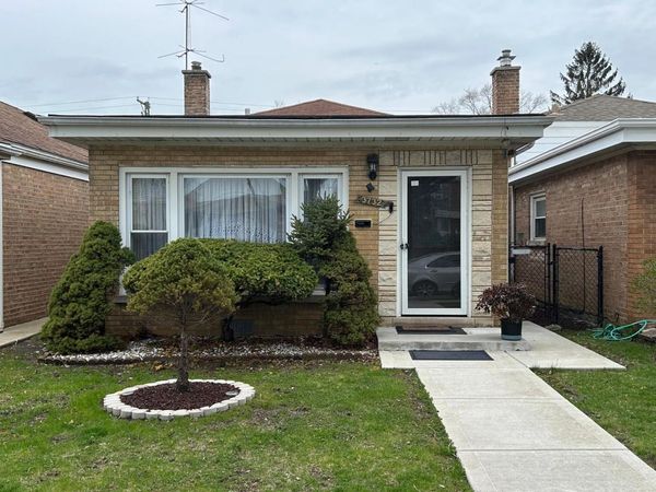 3732 S 53rd Avenue, Cicero, IL 60804