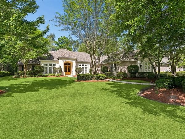 121 BROOKSTONE Drive, Covington, LA 70433