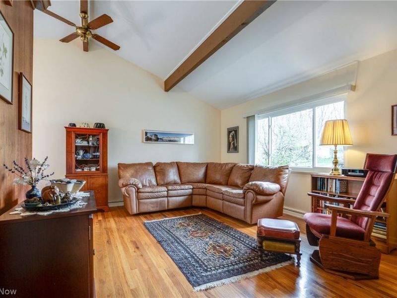 833 Cliffside Drive, Akron, OH 44313 Photo 5