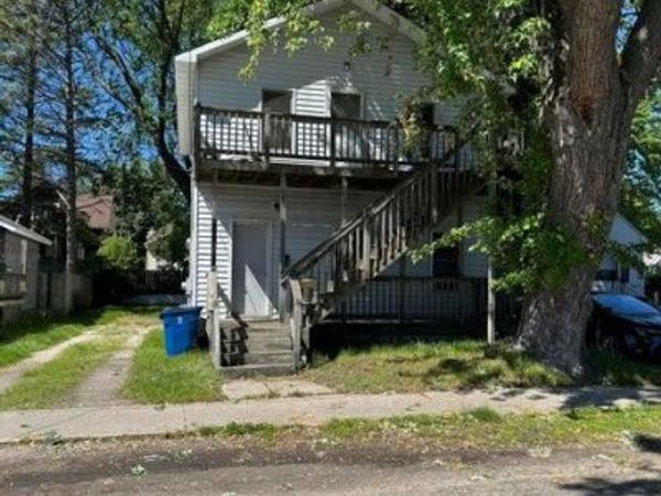 264 6th Avenue, Manistee, MI 49660