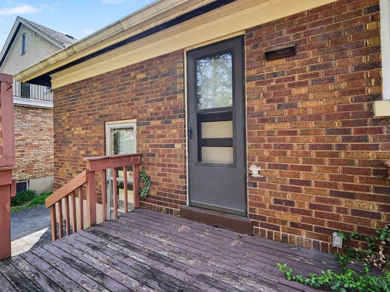 2149 Crane Ave, Cincinnati, OH 45207 Photo 5