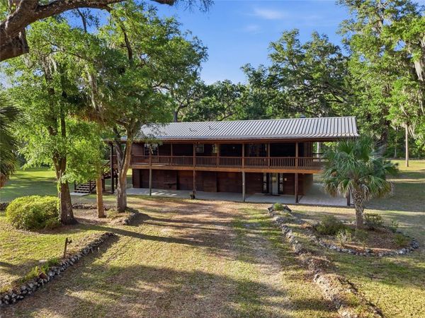 818 NE 783 STREET , OLD TOWN, FL 32680