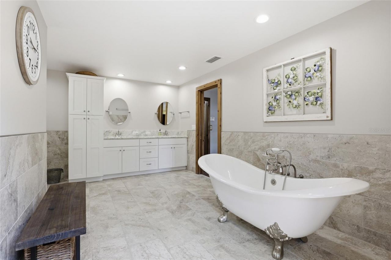 818 NE 783 Street, Old Town, FL 32680 Photo