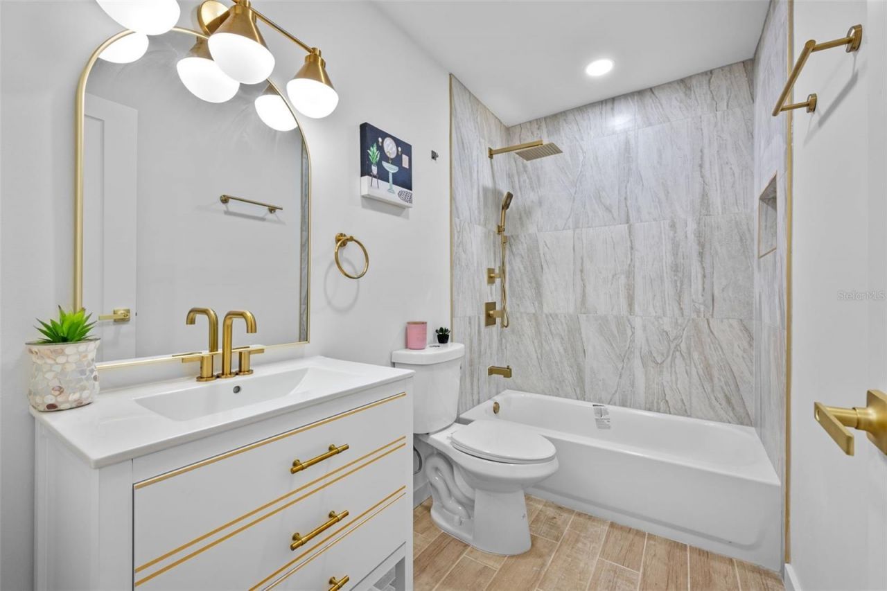 1055 Kensington Park Drive , Unit 205, Altamonte Springs, FL 32714 Photo