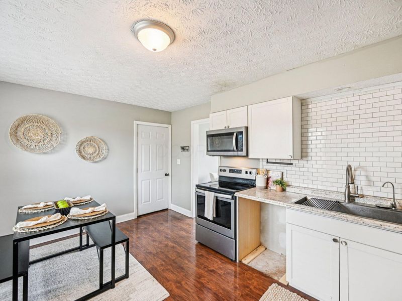 15839 Valleyview Drive, Marysville, OH 43040 Photo 11