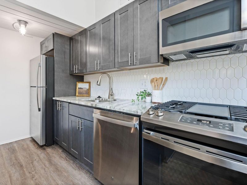 60 E Spring Street, Unit 211, Columbus, OH 43215 Photo 10