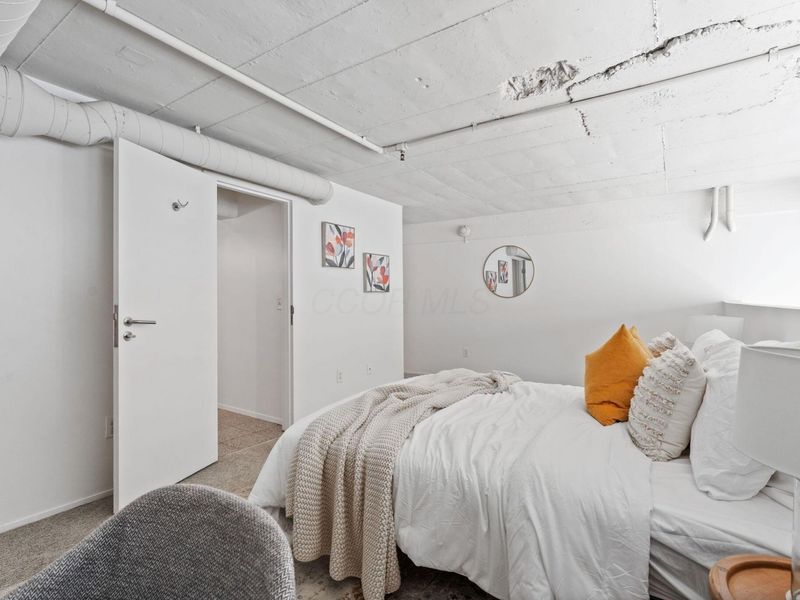 60 E Spring Street, Unit 211, Columbus, OH 43215 Photo 32