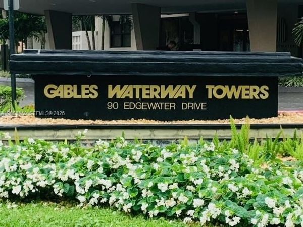 90 Edgewater Dr , Unit 606, Coral Gables, FL 33133
