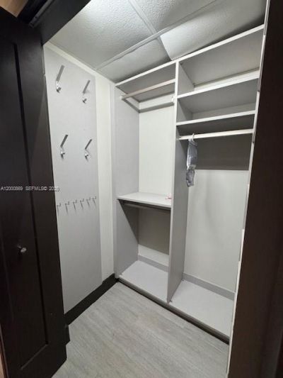 90 Edgewater Dr , Unit 606, Coral Gables, FL 33133 Photo