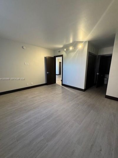 90 Edgewater Dr , Unit 606, Coral Gables, FL 33133 Photo