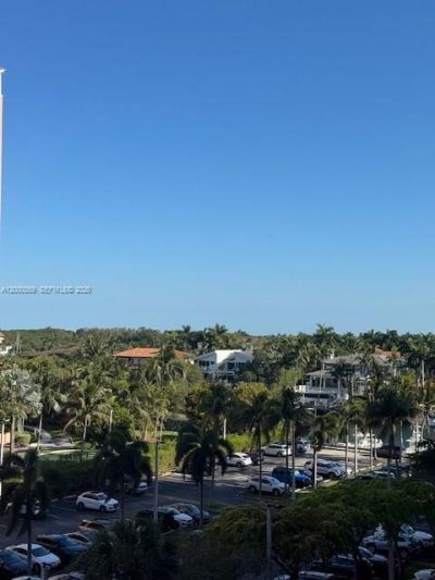 90 Edgewater Dr , Unit 606, Coral Gables, FL 33133 Photo