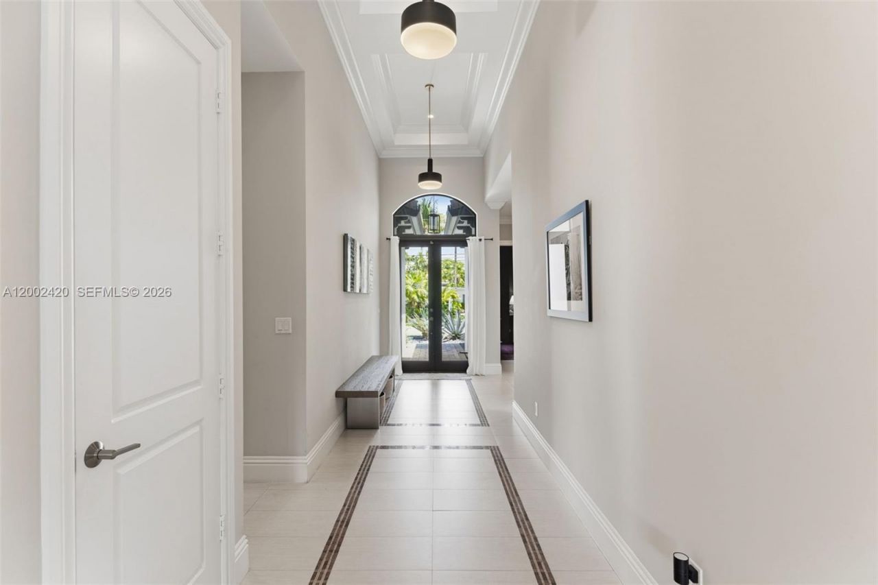 1609 NE 18th Ave , Fort Lauderdale, FL 33305 Photo