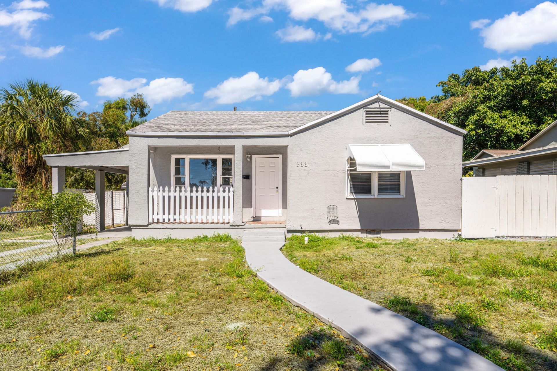 933 30th Court, West Palm Beach, FL 33407 Photo