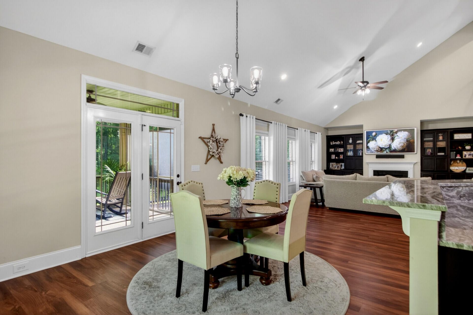 1206 Red Buckeye Court Photo 17