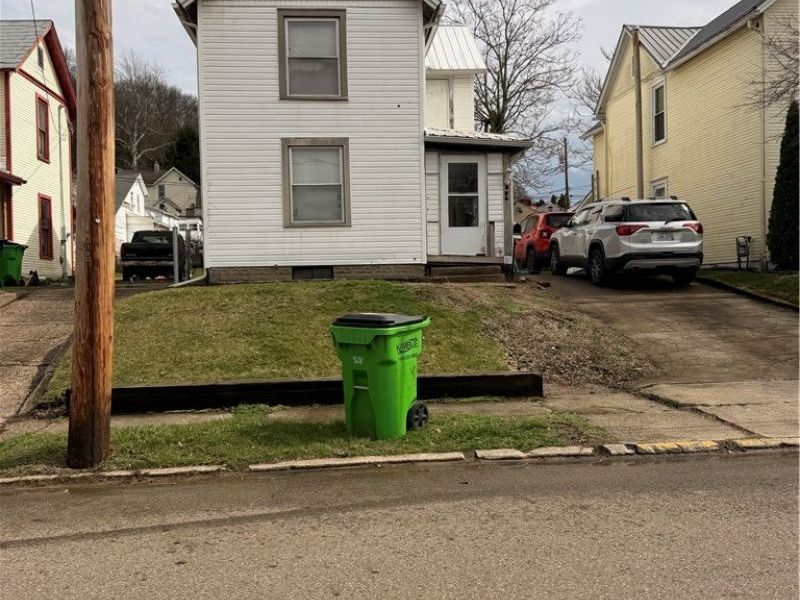 326 N 15th Street, Coshocton, OH 43812 Photo 2