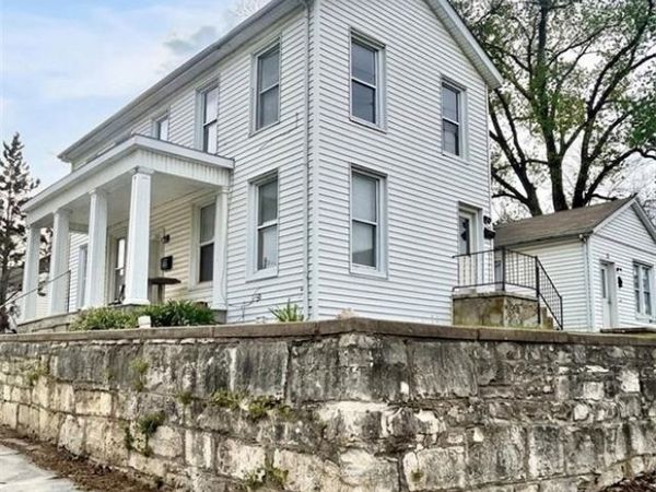 703 N Carolina Street, Louisiana, MO 63353