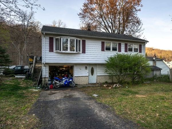 168 Art St, Ringwood, NJ 07456