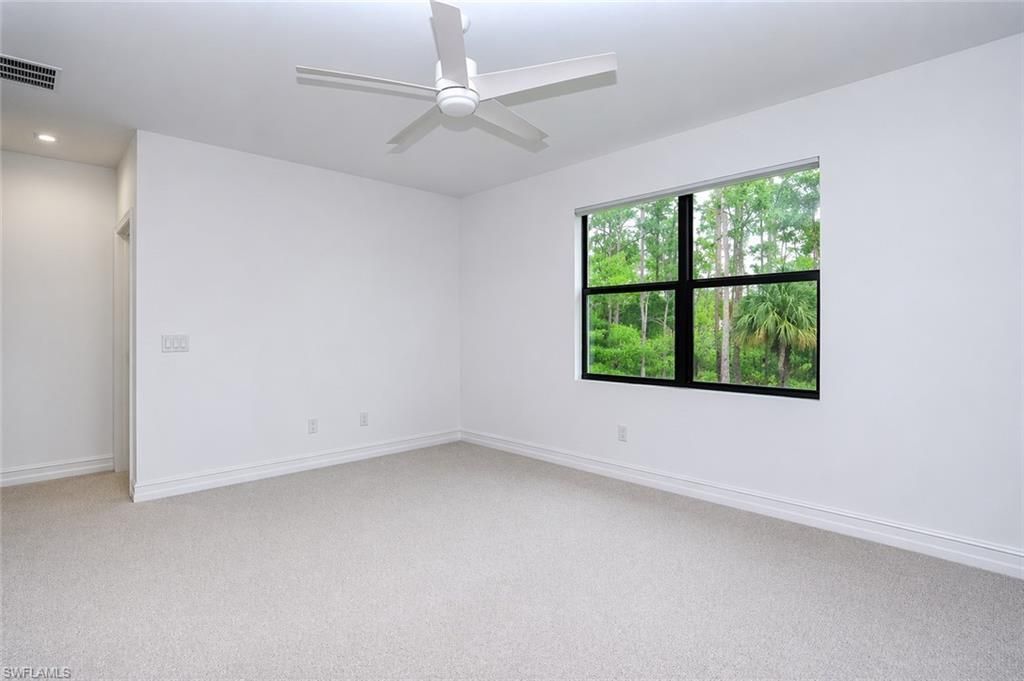 7320 Rockefeller Dr , Naples, FL 34119 Photo