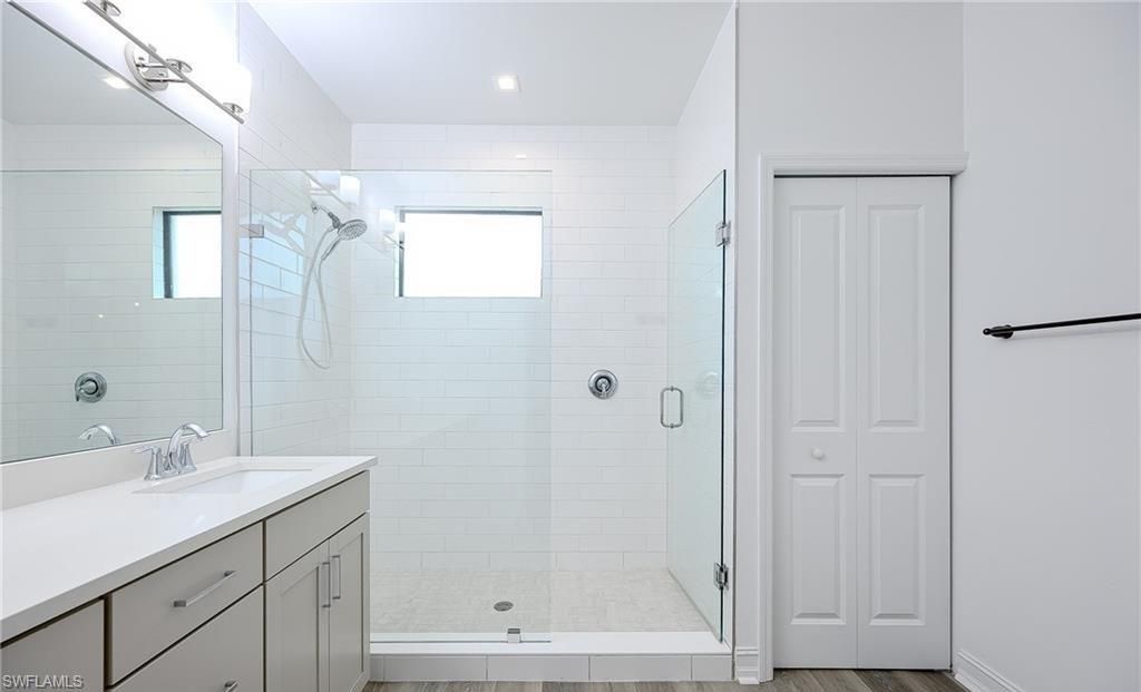 7320 Rockefeller Dr , Naples, FL 34119 Photo